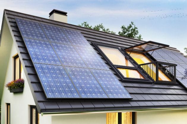 How Do I Maintain Solar Panels For Best Performance?