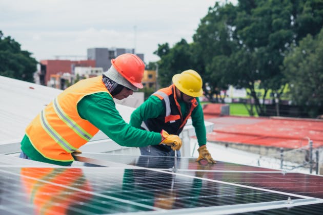 Can Solar Panels Be Installed On Flat Roofs